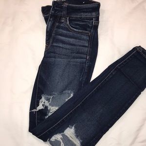 American Eagle Jegging Ripped Jeans